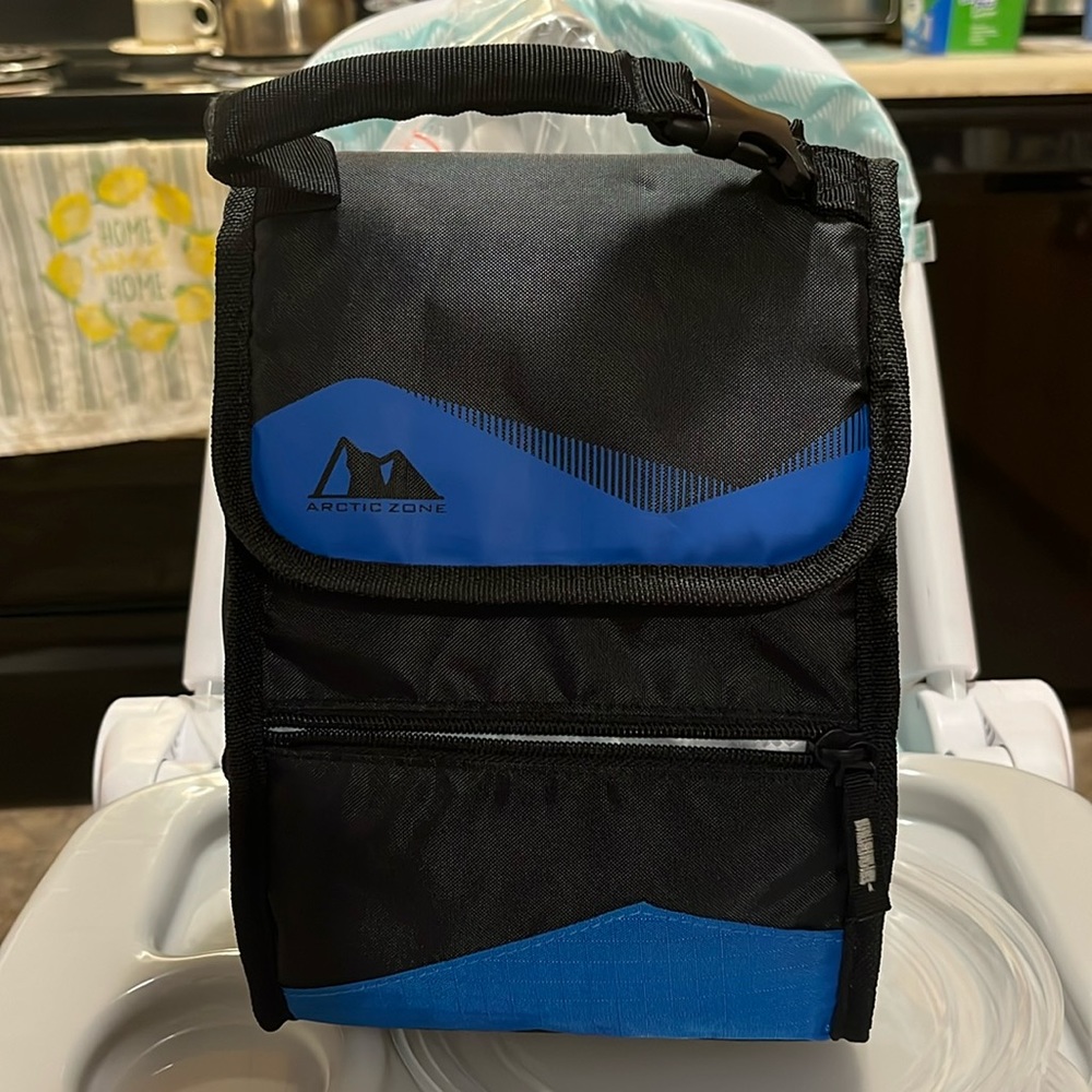 Blue and Black Arctic Zone Lunch bag